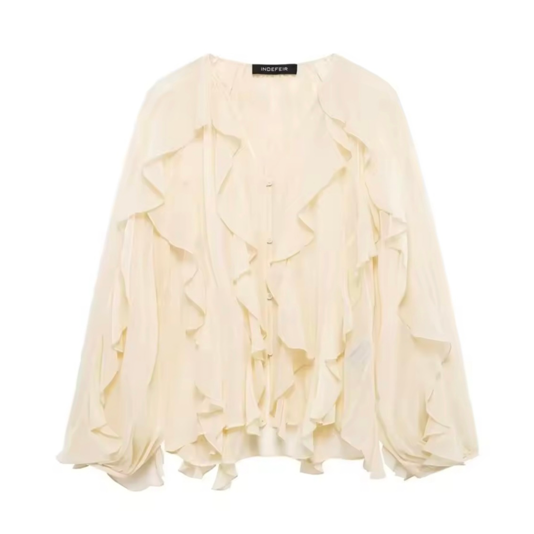 Verspielte Rüschenbluse