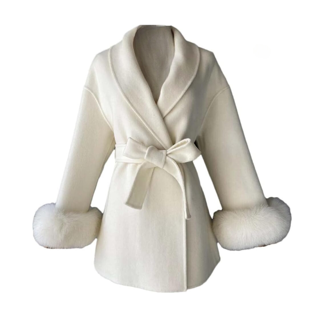 Wolljacke mit Kunstfell