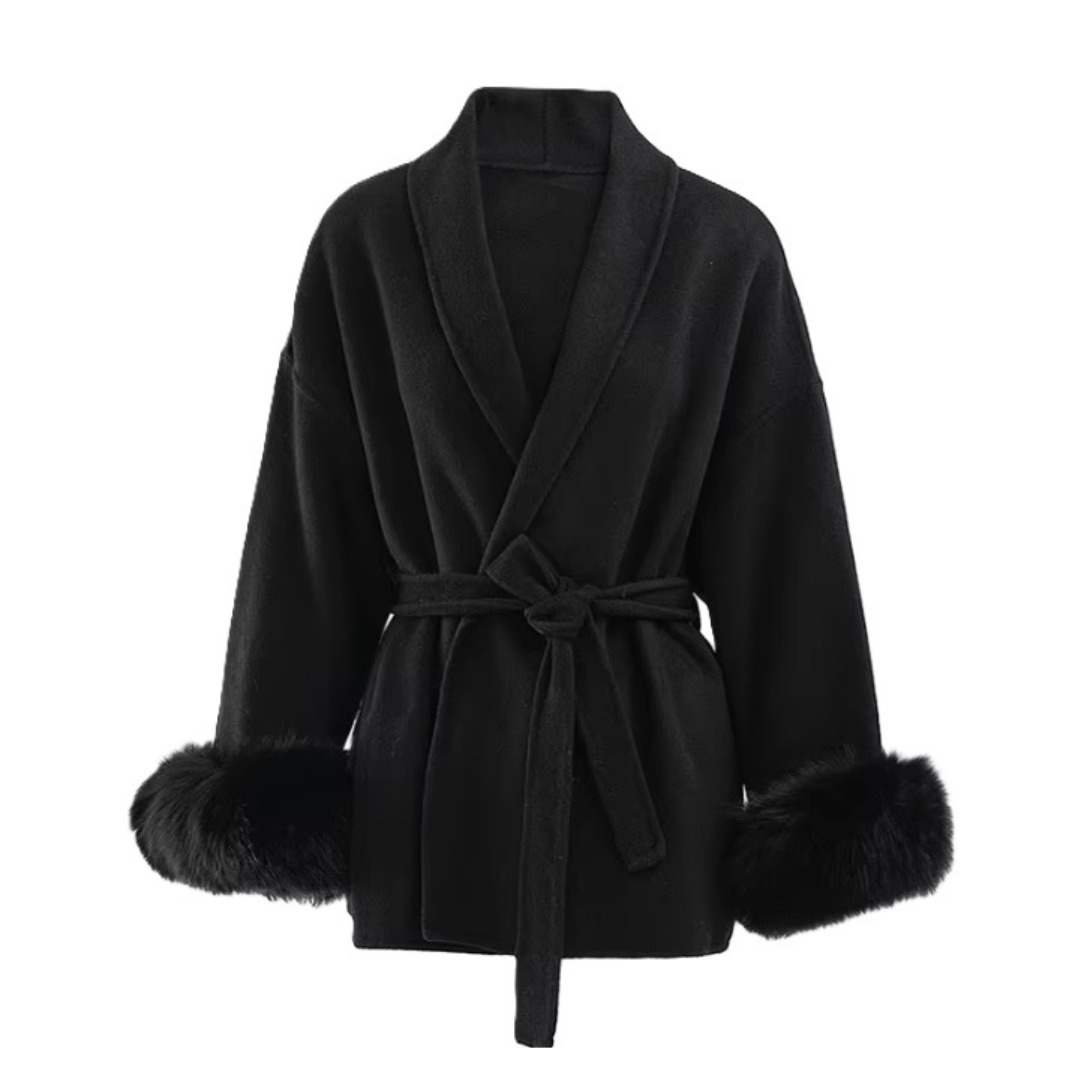 Wolljacke mit Kunstfell